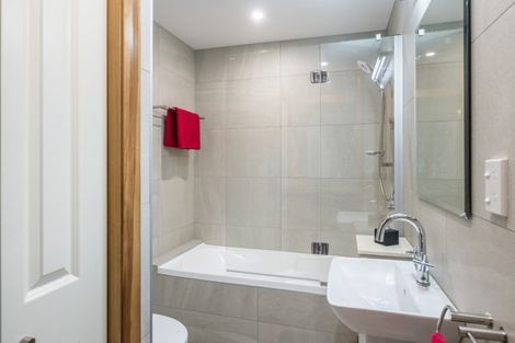 Photo of property in 21 Puriri Road, Waikanae, 5036