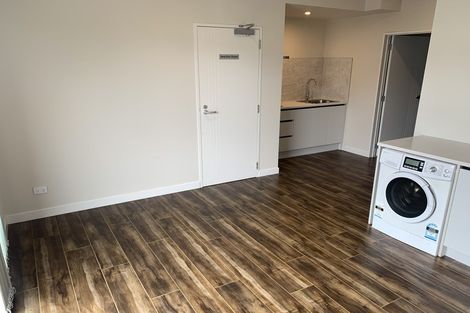 Photo of property in 5 Hea Road, Hobsonville, Auckland, 0616