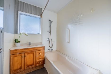 Photo of property in 3/12 Aldern Road, Massey, Auckland, 0614