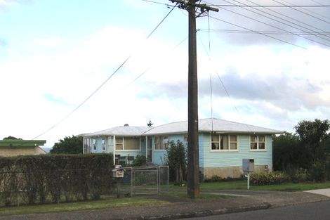 Photo of property in 3 Mcclintock Road, Massey, Auckland, 0614