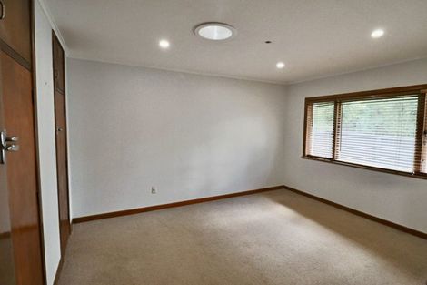 Photo of property in 182 Old Titirangi Road, Titirangi, Auckland, 0604