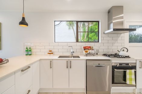 Photo of property in 62 Cortina Avenue, Johnsonville, Wellington, 6037