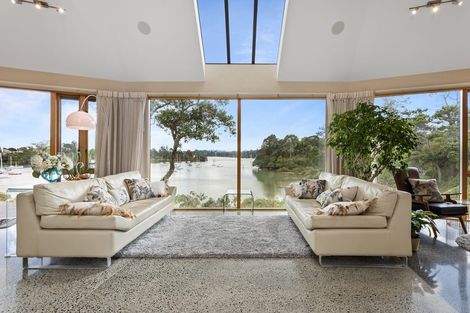 Photo of property in 15 Rahui Road, Greenhithe, Auckland, 0632