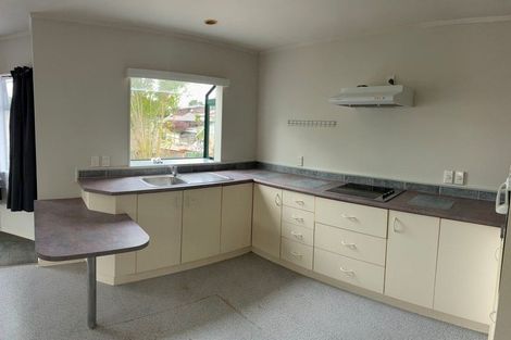 Photo of property in 24 Mcinnes Road, Weymouth, Auckland, 2103