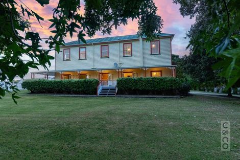 Photo of property in 14 Nelson Street, Helensville, 0800