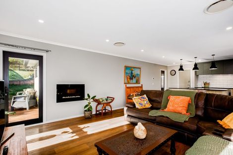 Photo of property in 24 Queen Charlotte Drive, Aotea, Porirua, 5024