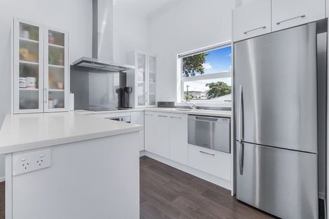 Photo of property in 6u2 Dyer Street, Whitiora, Hamilton, 3200