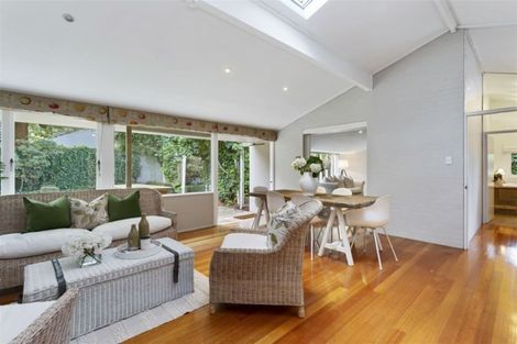 Photo of property in 17 Chepstow Avenue, Fendalton, Christchurch, 8052