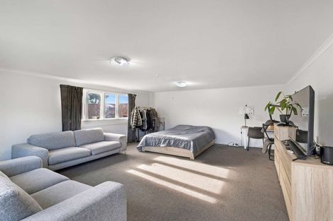 Photo of property in 19 Tongariro Street, Castlecliff, Whanganui, 4501