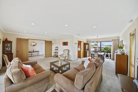 Photo of property in 26 Loloma Drive, Half Moon Bay, Auckland, 2012