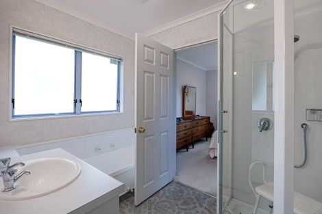 Photo of property in 88b Kensington Drive, Taradale, Napier, 4112