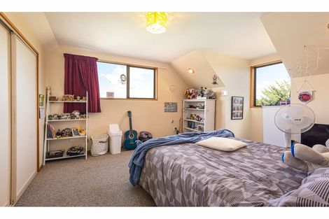 Photo of property in 381 Harewood Road, Bishopdale, Christchurch, 8053