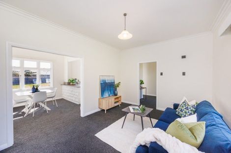 Photo of property in 657 Featherston Street, Roslyn, Palmerston North, 4414