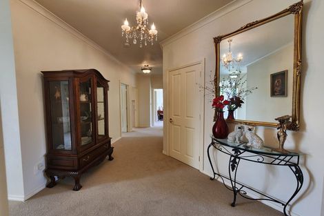 Photo of property in 1095 Queen Street East, Levin, 5571