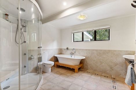 Photo of property in 167 Anderson Road, Helensville, 0875