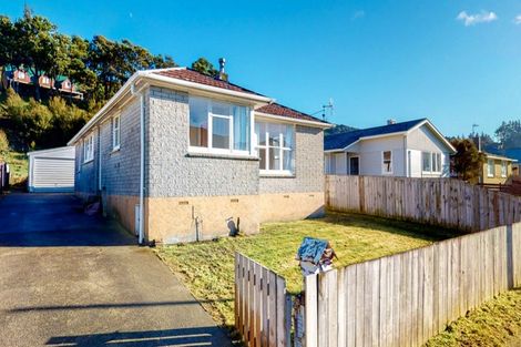 Photo of property in 11 Hamstead Street, Wainuiomata, Lower Hutt, 5014