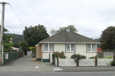 Photo of property in 614f2- Fergusson Drive, Trentham, Upper Hutt, 5018