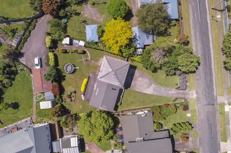 Photo of property in 2 Mclean Terrace, Waipukurau, 4200