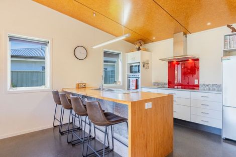 Photo of property in 13 Abbot Avenue, Waipawa, 4210