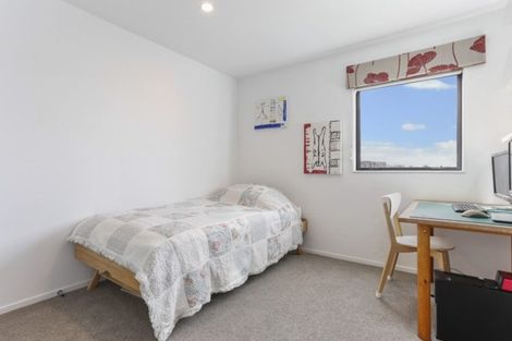 Photo of property in 78 Hobsonville Point Road, Hobsonville, Auckland, 0616