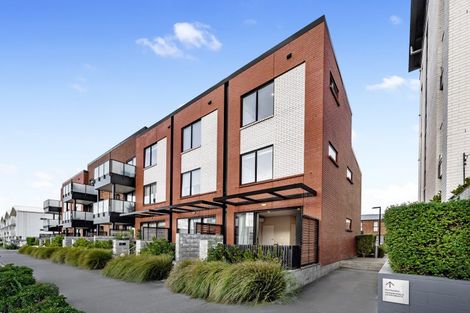 Photo of property in 229 Hobsonville Point Road, Hobsonville, Auckland, 0616