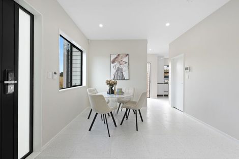 Photo of property in 28a Studfall Street, Pakuranga Heights, Auckland, 2010