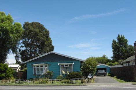 Photo of property in 115 Hills Road, Edgeware, Christchurch, 8013