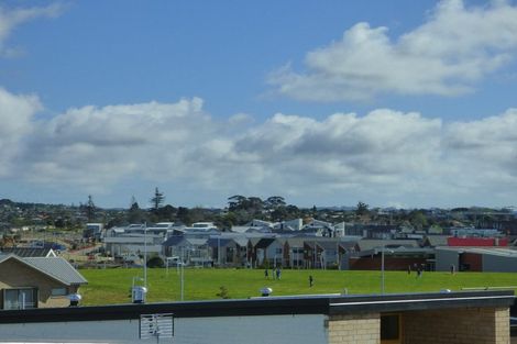 Photo of property in 14 Grey Warbler Road, Hobsonville, Auckland, 0616