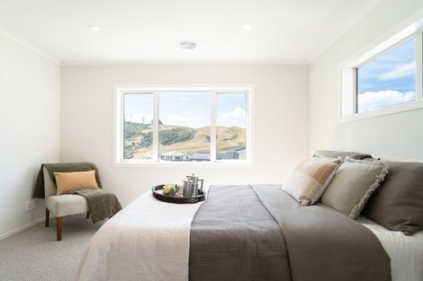 Photo of property in 47 Stockport Grove, Churton Park, Wellington, 6037