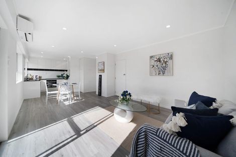 Photo of property in 5a Landscape Road, Pukekohe, 2120