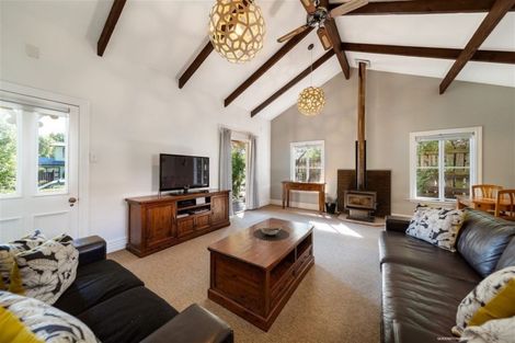 Photo of property in 10 Hamilton Road, Queenstown, 9300