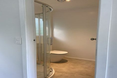 Photo of property in 105 Churchill Drive, Crofton Downs, Wellington, 6035