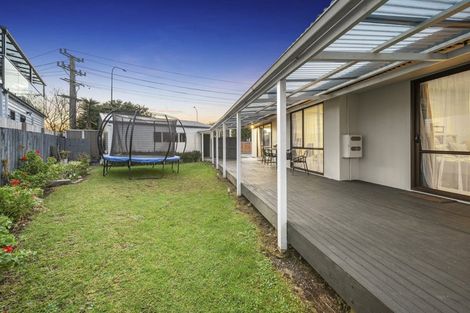 Photo of property in 410 Swanson Road, Ranui, Auckland, 0612