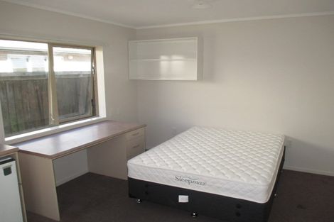 Photo of property in 12/5 Inverness Avenue, Hamilton East, Hamilton, 3216