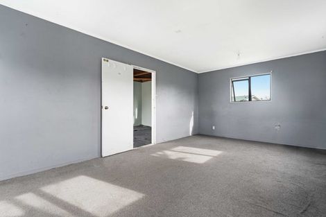 Photo of property in 32 Ashgrove Road, Mangere, Auckland, 2022