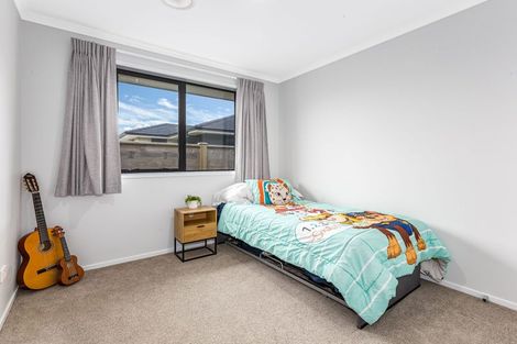 Photo of property in 27 Topsail Way, Whitby, Porirua, 5024