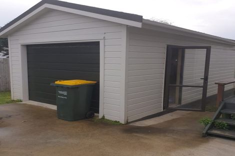 Photo of property in 32 Kaiwaka Road, Waiuku, 2123