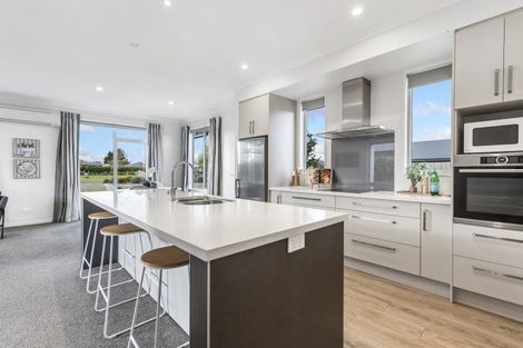 Photo of property in 4 William Hyde Place, Darfield, 7510