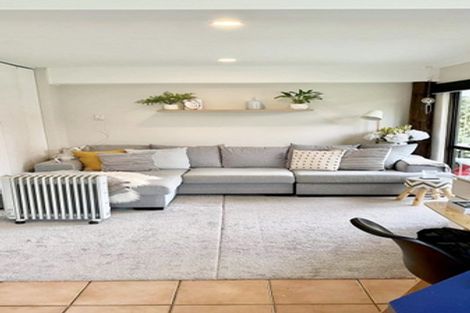 Photo of property in 1/41 Glenvar Road, Torbay, Auckland, 0630