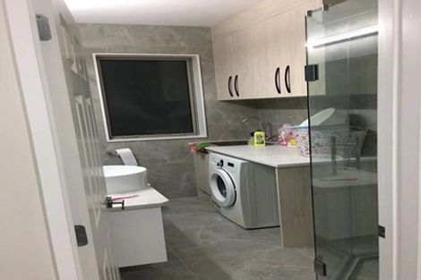 Photo of property in 32 Lisnoble Road, Flat Bush, Auckland, 2019