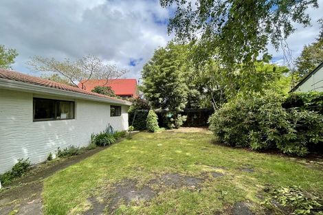 Photo of property in 33 Yellowstone Crescent, Burwood, Christchurch, 8083