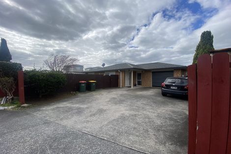 Photo of property in 100 Manuroa Road, Takanini, 2112