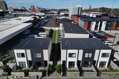 Photo of property in 12/1u Vialou Street, Hamilton Central, Hamilton, 3204