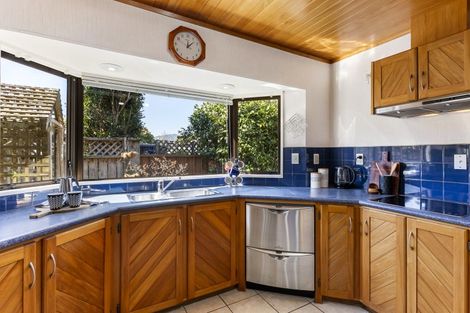 Photo of property in 3 Comeskey Grove, Elderslea, Upper Hutt, 5018