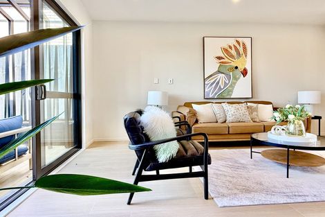 Photo of property in 32 Paretao Street, Massey, 0614