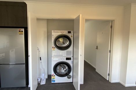 Photo of property in 30u1 Cameron Road, Hamilton East, Hamilton, 3216