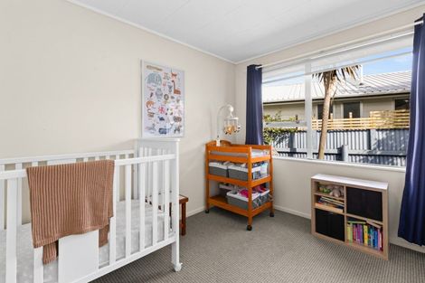 Photo of property in 2 Otatara Road, Taradale, Napier, 4112