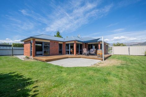 Photo of property in 60 Newcastle Street, Clyde, 9330