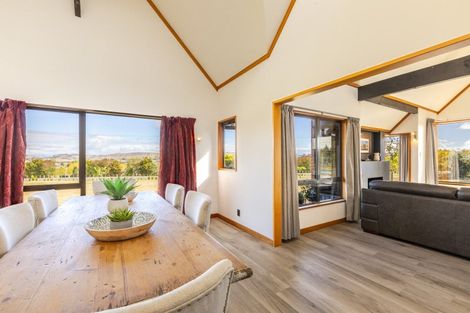 Photo of property in 297 Porangahau Road, Waipukurau, 4282