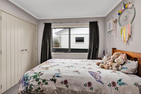 Photo of property in 13 Craig Street, Stratford, 4332